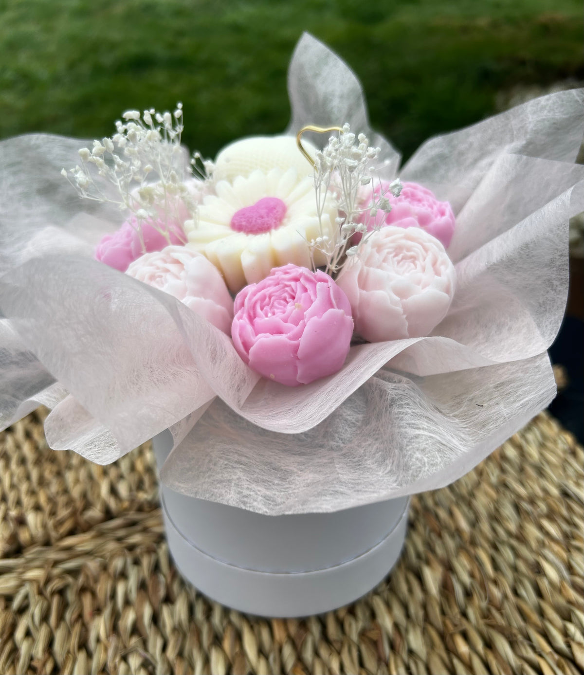 Bouquet de fondants parfumés – 14 fondants à personnaliser | Cadeau artisanal