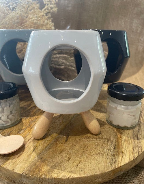 Brûle parfum en céramique abstraite Eden avec pieds Blanc