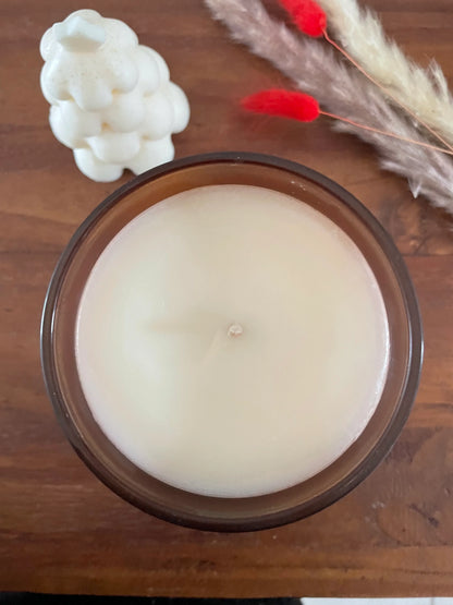 Bougie artisanale Musc – Notes douces et poudrées - Amoureusement bougie