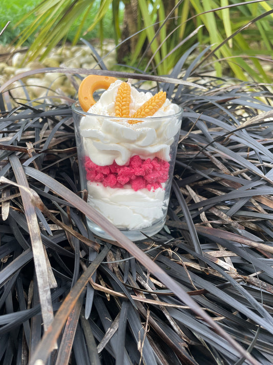 Bougie Solidaire Le Bonheur des Sabots  Cerise noire  – 5€ reversés